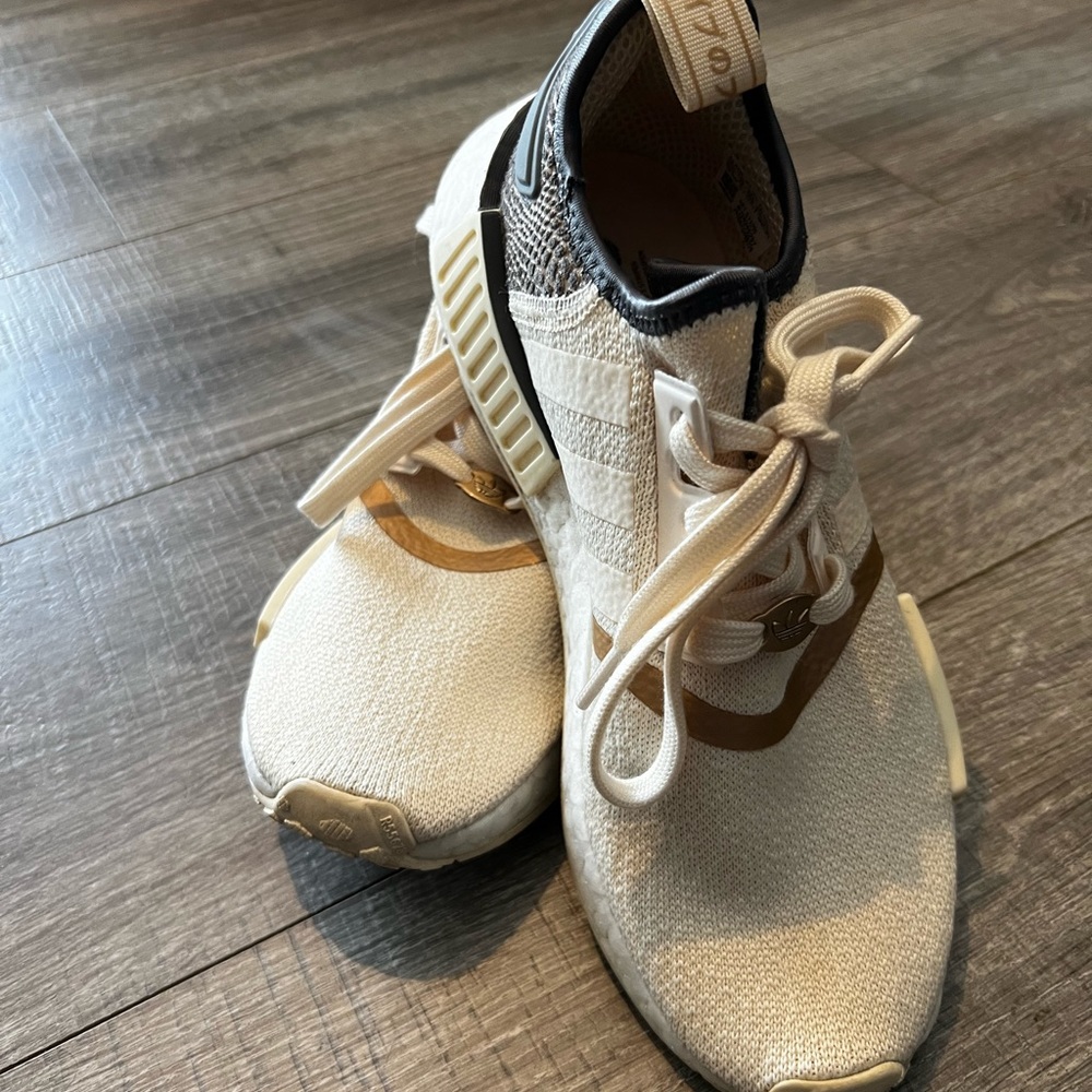 Adidas brand new never worn, light tan/dark tan. Size 7